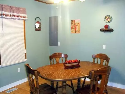 415 Park Pl, Guthrie, OK 73044 photo 6