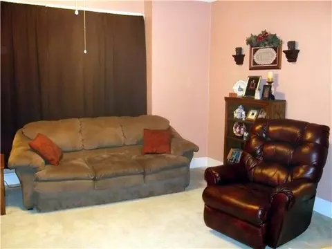 415 Park Pl, Guthrie, OK 73044 photo 3