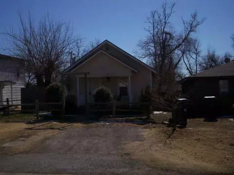 214 E Mosier St, Norman, OK 73069 photo 1