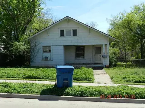 417 E 9th St, Chandler, OK 74834 photo 1