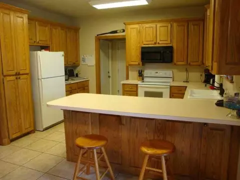 107 W End Ct, Tuttle, OK 73089 photo 7