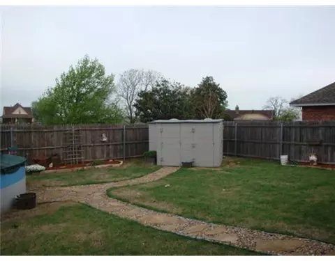 107 W End Ct, Tuttle, OK 73089 photo 13