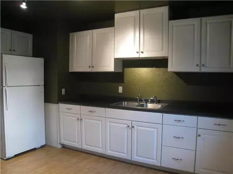 1009 Hillside Dr, Ada, OK 74820 photo 9