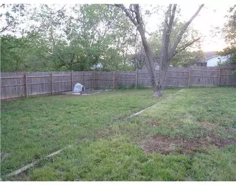 1009 Hillside Dr, Ada, OK 74820 photo 14