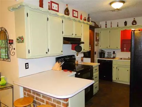 121 Connolly Dr, Mcloud, OK 74851 photo 4