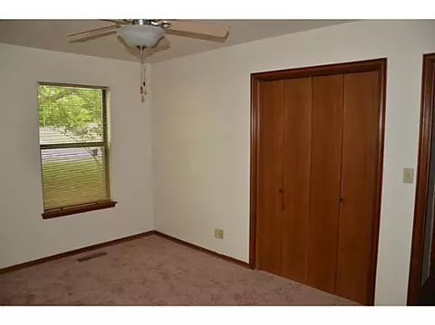 2123 Jackson Dr, Norman, OK 73071 photo 9