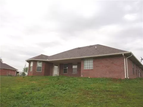 1128 Bridgeview Ln, Tuttle, OK 73089 photo 3