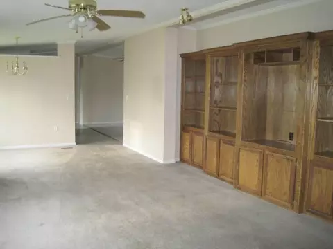 714 Cinderwood Ct, Tuttle, OK 73089 photo 3
