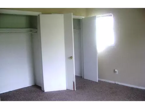 2310 E 10th St, Shawnee, OK 74801 photo 8
