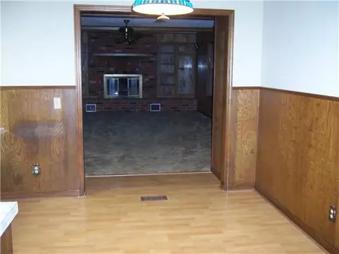 809 E Highland St, Tecumseh, OK 74873 photo 5