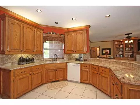 7905 Austrian Ln, Tuttle, OK 73089 photo 6