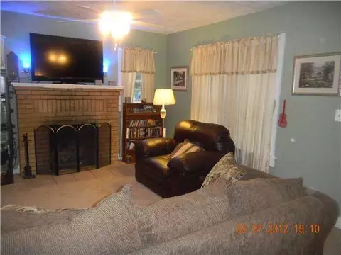 1602 E Grant Ave, Guthrie, OK 73044 photo 3