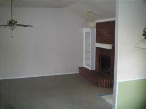3717 Harmony Dr, Moore, OK 73160 photo 8