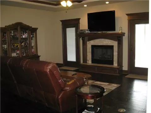 306 Mounds Rd, Harrah, OK 73045 photo 4