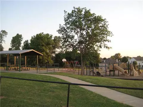 464 Waterfront Dr, Norman, OK 73071 photo 19