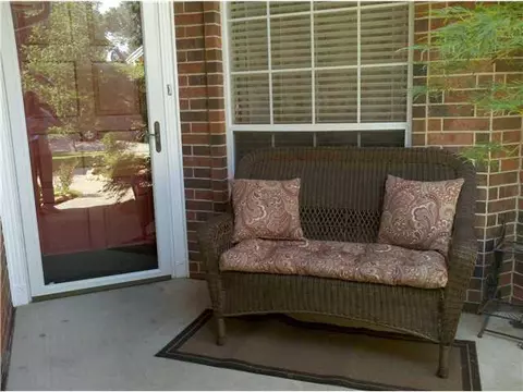 4916 Deerhurst Dr, Norman, OK 73072 photo 2