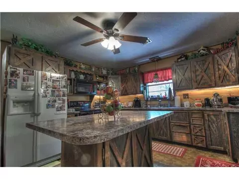 21319 Judy Cir, Mcloud, OK 74851 photo 16