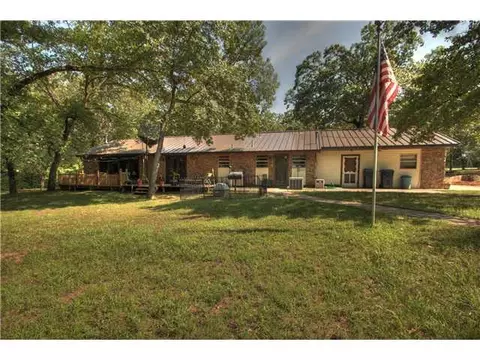 21319 Judy Cir, Mcloud, OK 74851 photo 5