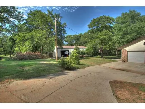 21319 Judy Cir, Mcloud, OK 74851 photo 19