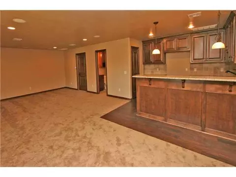 405 War Eagle, Yukon, OK 73099 photo 7