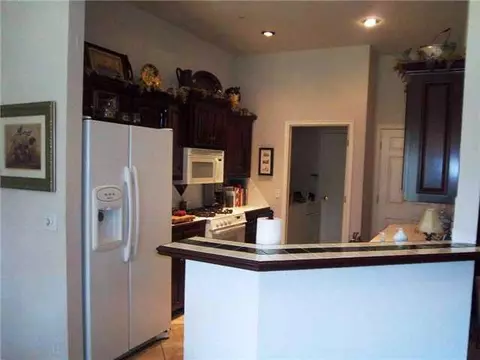 1616 Hemingway Dr, Edmond, OK 73013 photo 4