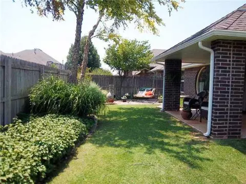 1616 Hemingway Dr, Edmond, OK 73013 photo 14
