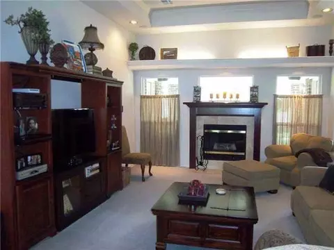 1616 Hemingway Dr, Edmond, OK 73013 photo 2