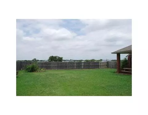 2301 Avenel Dr, Moore, OK 73160 photo 16