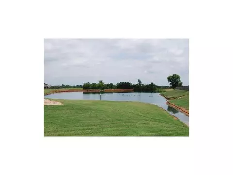 2301 Avenel Dr, Moore, OK 73160 photo 19