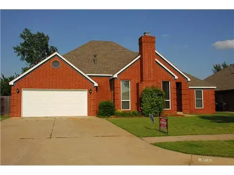 2916 Kyle Ct, Moore, OK 73160 photo 1