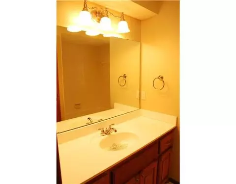 2916 Kyle Ct, Moore, OK 73160 photo 11