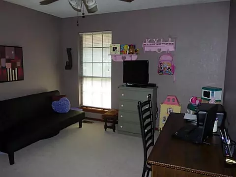 124 E Olympic Dr, Yukon, OK 73099 photo 13