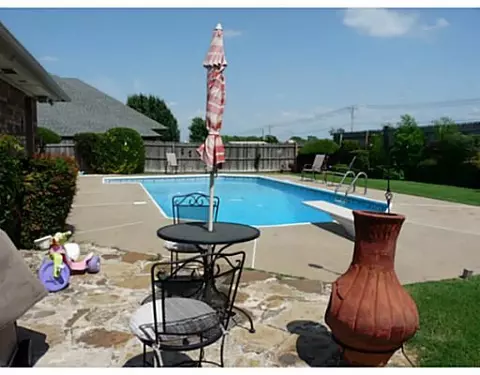 124 E Olympic Dr, Yukon, OK 73099 photo 18