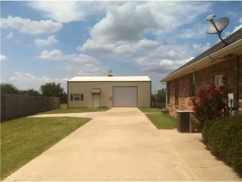 4305 Frontier Ln, Tuttle, OK 73089 photo 3