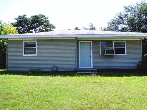 509 S Kickapoo Ave, Shawnee, OK 74801 photo 1