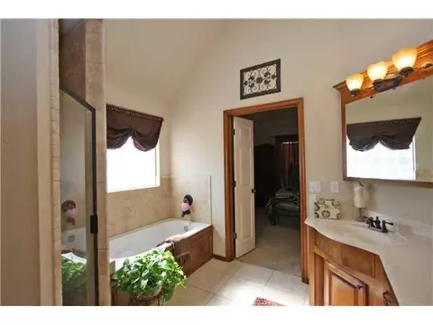 1405 Riata Rd, Tuttle, OK 73089 photo 13