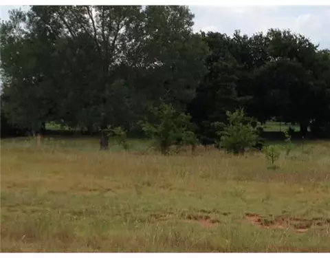 208 S Riverside Dr, Moore, OK 73160 photo 3