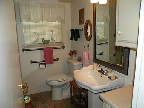 630 E 27th Pl, Edmond, OK 73013 photo 12