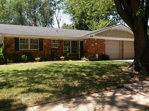 630 E 27th Pl, Edmond, OK 73013 photo 1