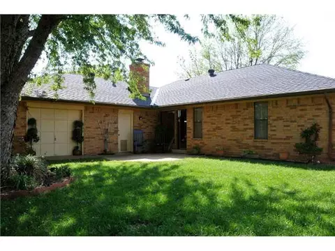 13000 Red Eagle Pass, Edmond, OK 73013 photo 18
