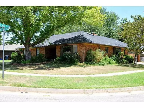 13000 Red Eagle Pass, Edmond, OK 73013 photo 17