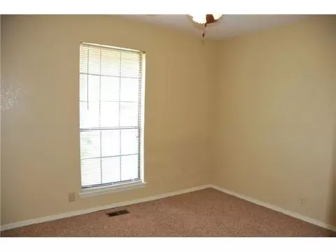 13000 Red Eagle Pass, Edmond, OK 73013 photo 11