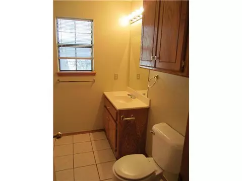 105 E Himes St, Norman, OK 73069 photo 8