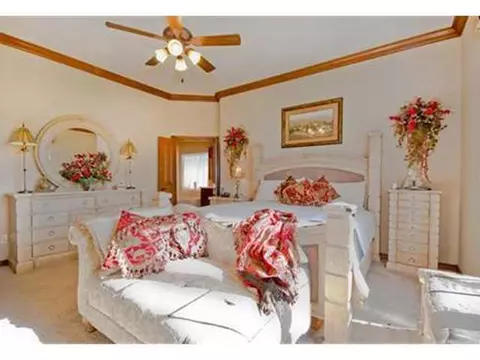 111 Whispering Lakes Dr, Tuttle, OK 73089 photo 10