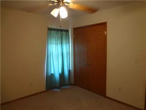 824 19th St, Moore, OK 73160 photo 9