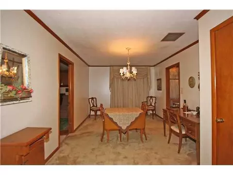 812 38th St, Oklahoma City, OK 73109 photo 4