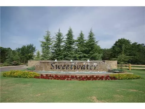 2801 Spring Crest Cir, Edmond, OK 73049 photo 1