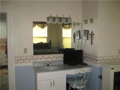 424 E Logan, Guthrie, OK 73044 photo 13