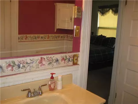 424 E Logan, Guthrie, OK 73044 photo 18