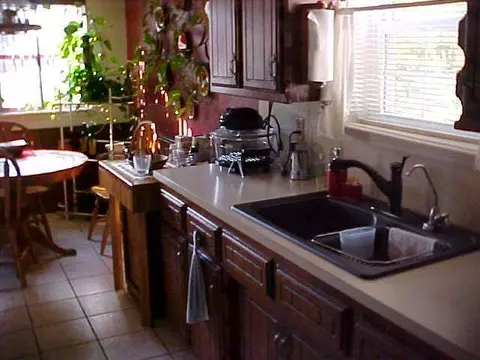 1709 Gale, Moore, OK 73160 photo 6
